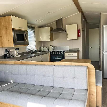 Lovely 8 Berth Caravan For Hire At Barmston Beach Holiday Park Ref 62002O Hotel Lund Екстериор снимка