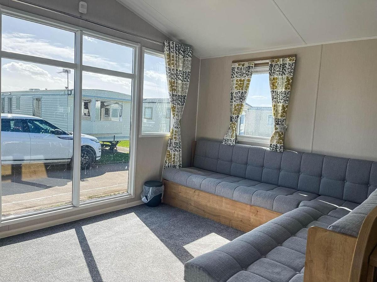 Lovely 8 Berth Caravan For Hire At Barmston Beach Holiday Park Ref 62002O Hotel Lund Екстериор снимка