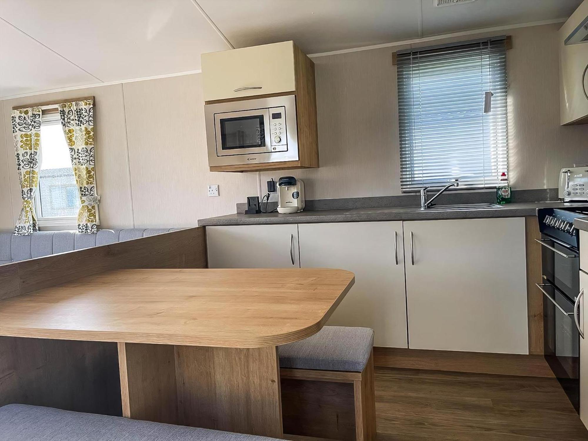 Lovely 8 Berth Caravan For Hire At Barmston Beach Holiday Park Ref 62002O Hotel Lund Екстериор снимка